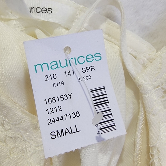 NWT Maurices White Lace Cap Sleeve Lined Mini Dress Bridal Shower Size Small - Picture 9 of 14